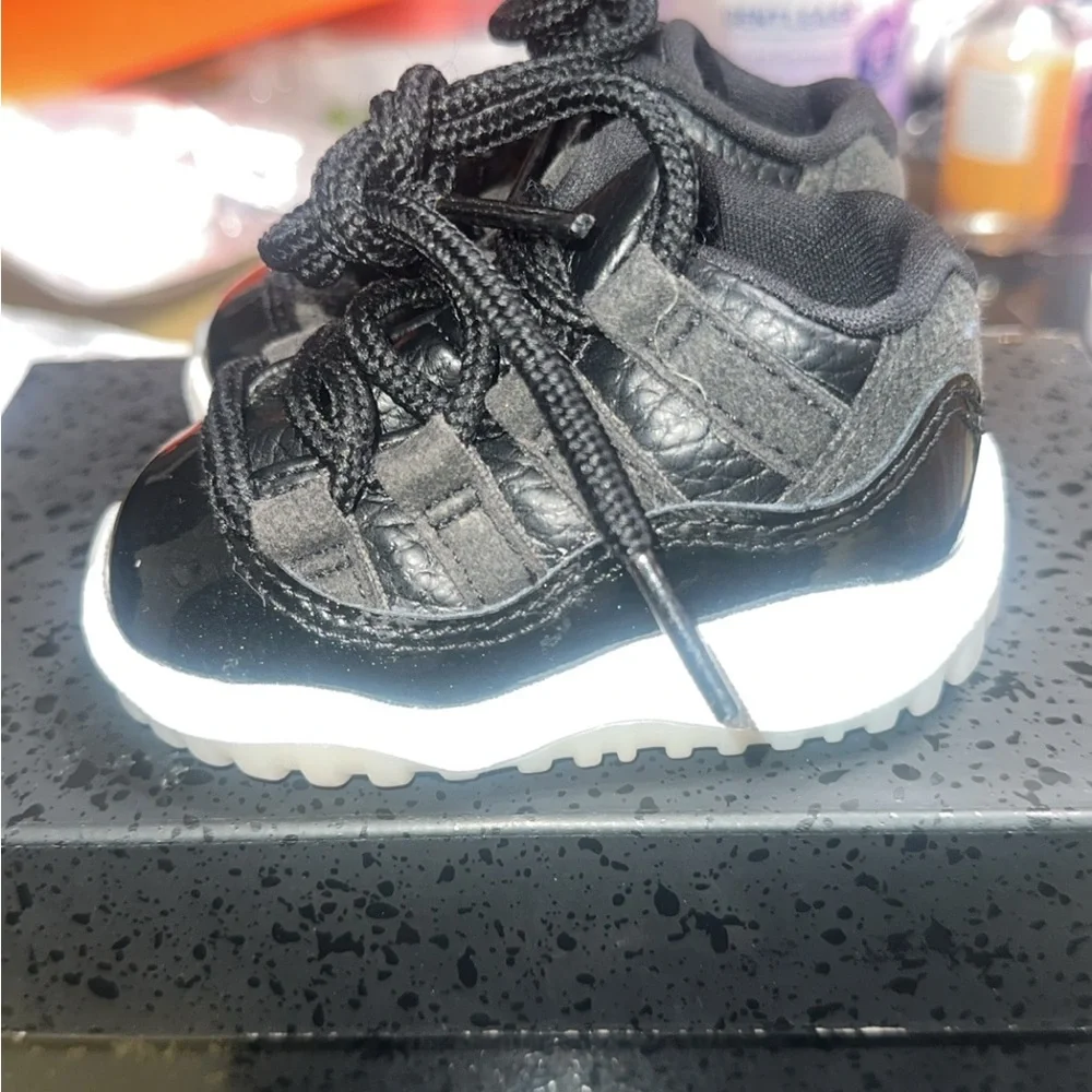 Jordan Kids Black & White Sneakers
